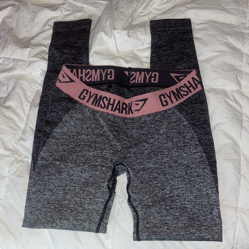 gray Gymshark leggings with pink waistband (Medium)